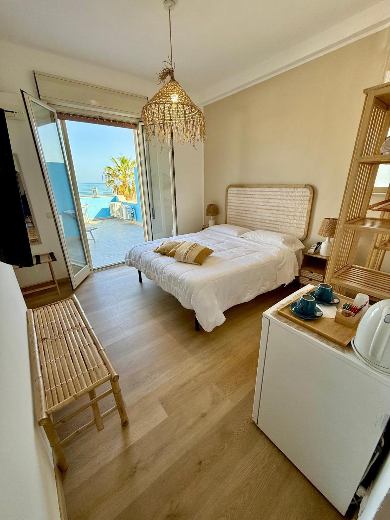 Bed and Breakfast Terrazze Sul Mare Pozzallo Zewnętrze zdjęcie